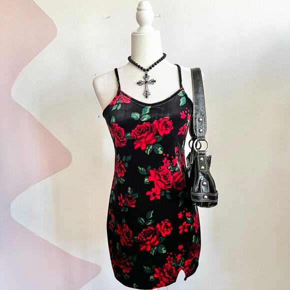 Black Floral‎ Velvet Mini Dress, Gothic Whimsigoth Coquette Grunge Small - Picture 1 of 7